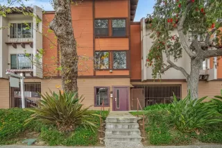 Photo #1: 240005846 Listing