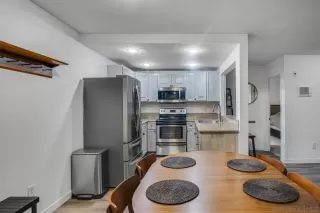 Photo #5: 240005846 Listing