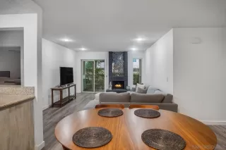 Photo #6: 240005846 Listing