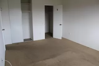 Photo #3: 240005851 Listing