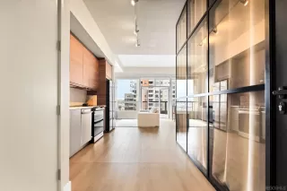 Photo #1: 240005936 Listing 