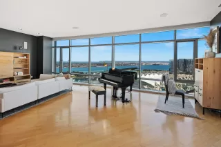 Photo #6: 240005995 Listing