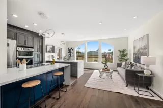 Photo #4: 240006100 Listing 