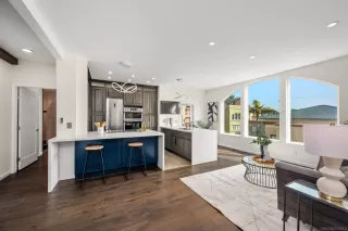 Photo #5: 240006100 Listing 