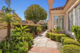 Photo #3: 240006124 Listing