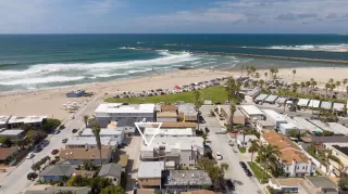 Photo #1: 240006142 Listing 