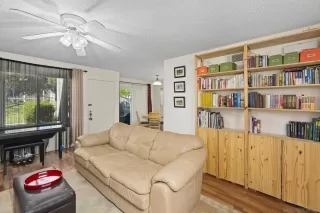 Photo #2: 240006146 Listing 