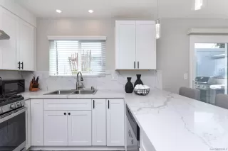 Photo #5: 240006158 Listing 