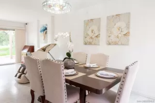 Photo #2: 240006196 Listing