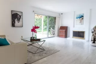 Photo #4: 240006196 Listing