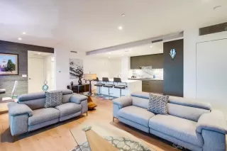 Photo #6: 240006339 Listing 