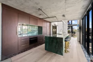 Photo #3: 240006341 Listing 