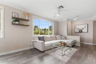 Photo #4: 240006384 Listing 