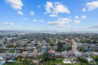 Photo #6: 240006393 Listing