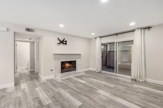 Photo #3: 240006466 Listing