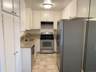 Photo #3: 240006489 Listing 