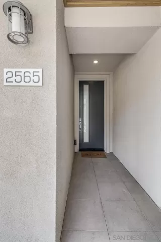 Photo #2: 240006587 Listing