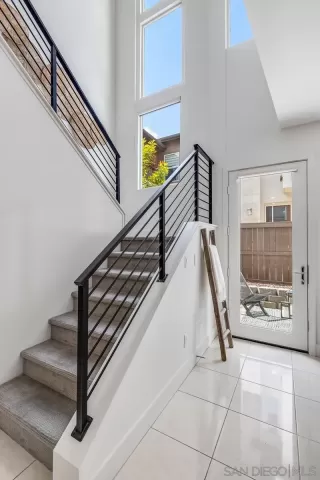 Photo #6: 240006587 Listing