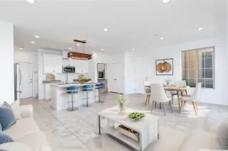 Photo #1: 240006609 Listing