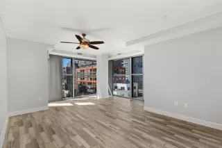 Photo #2: 240006614 Listing 