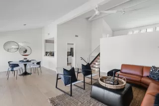 Photo #3: 240006619 Listing 