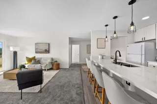 Photo #3: 240006630 Listing