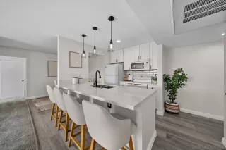 Photo #6: 240006630 Listing