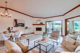 Photo #1: 240006631 Listing 