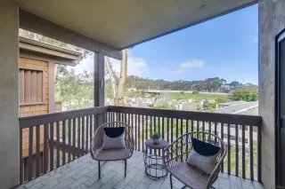 Photo #4: 240006631 Listing 