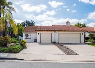 Photo #4: 240006643 Listing