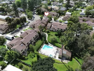 Photo #2: 240006653 Listing