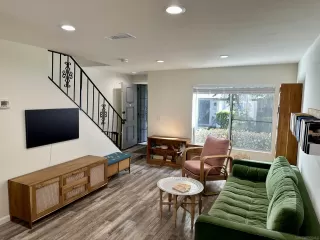 Photo #2: 240006724 Listing 