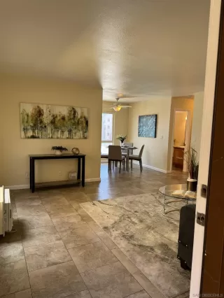 Photo #3: 240006745 Listing