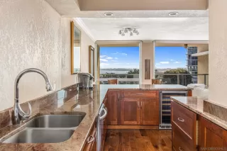 Photo #6: 240006915 Listing