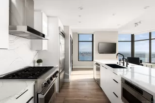 Photo #2: 240006918 Listing