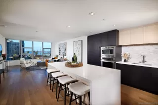 Photo #3: 240006927 Listing