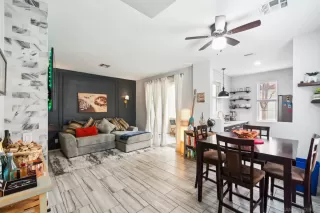 Photo #3: 240006964 Listing