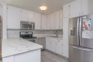 Photo #1: 240007004 Listing