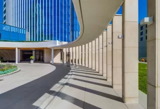 Photo #2: 240007039 Listing