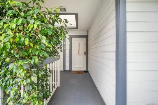 Photo #3: 240007048 Listing