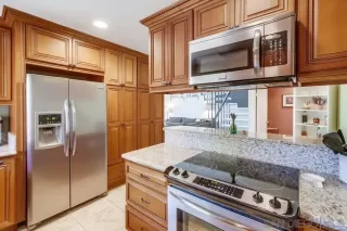 Photo #6: 240007059 Listing 