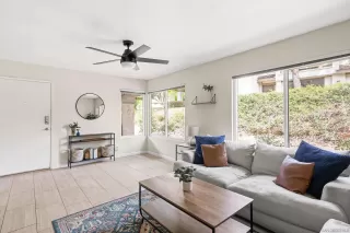 Photo #5: 240007070 Listing