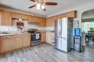 Photo #5: 240007090 Listing 