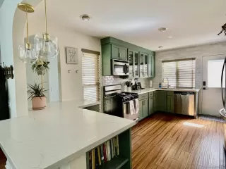 Photo #1: 240007131 Listing