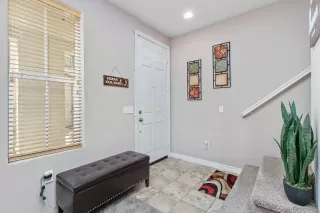 Photo #1: 240007160 Listing 