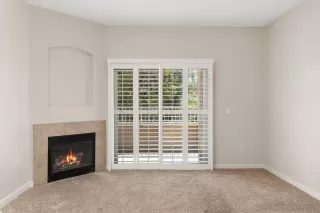 Photo #5: 240007185 Listing