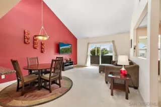 Photo #5: 240007193 Listing