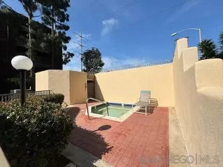 Photo #1: 240007253 Listing