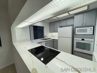 Photo #6: 240007253 Listing