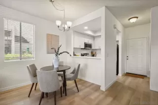 Photo #4: 240007254 Listing